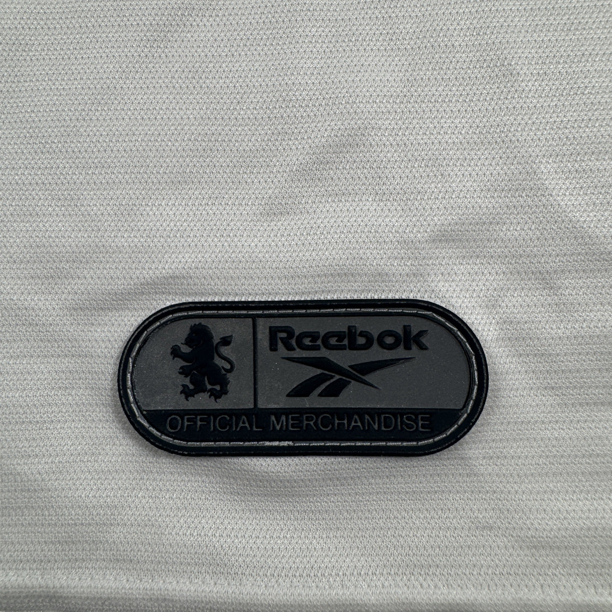 Aston Villa 1999/2000 away football shirt, size XL