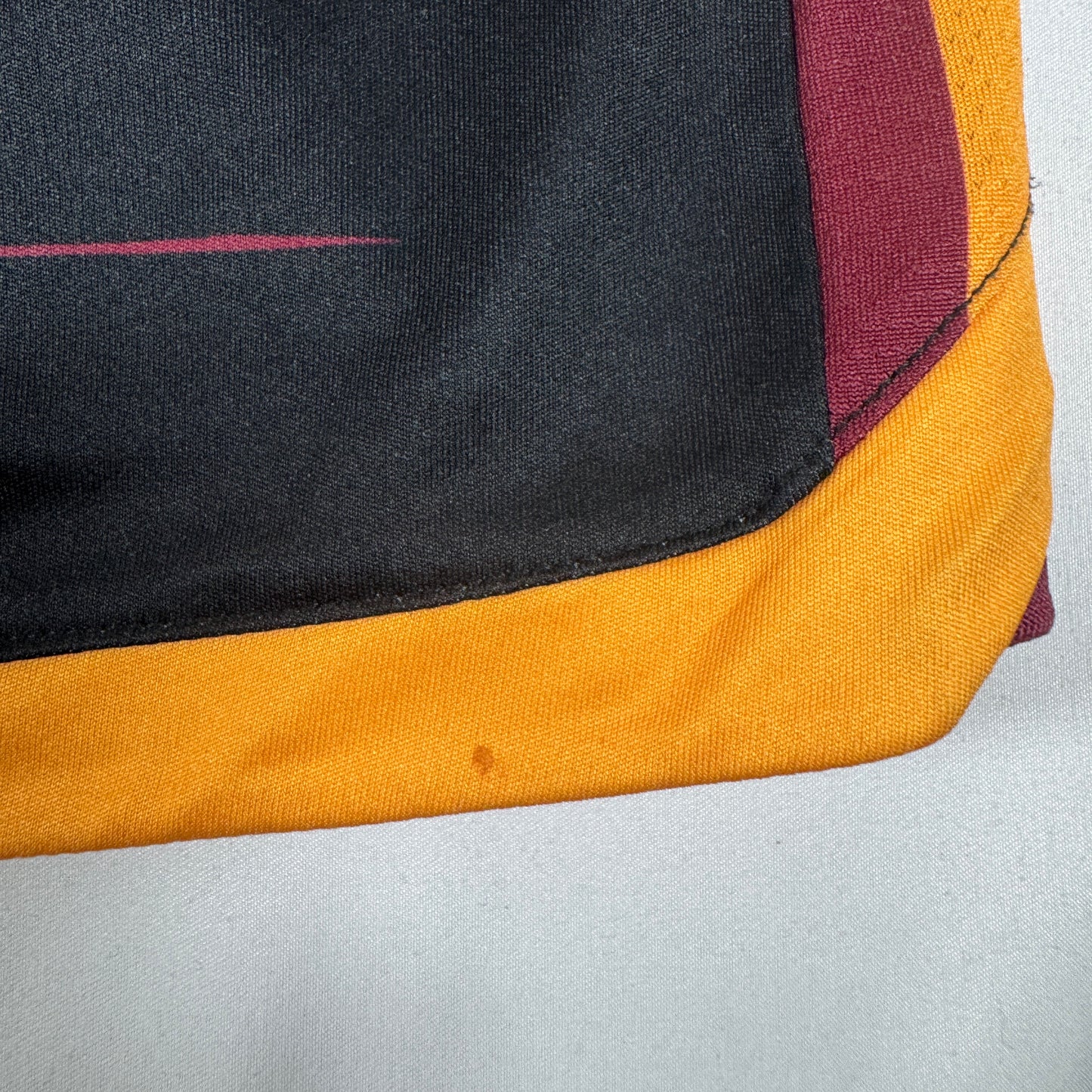Bradford City 2023/2024 Third Football Shirt Medium – Football Shirt Kingdom