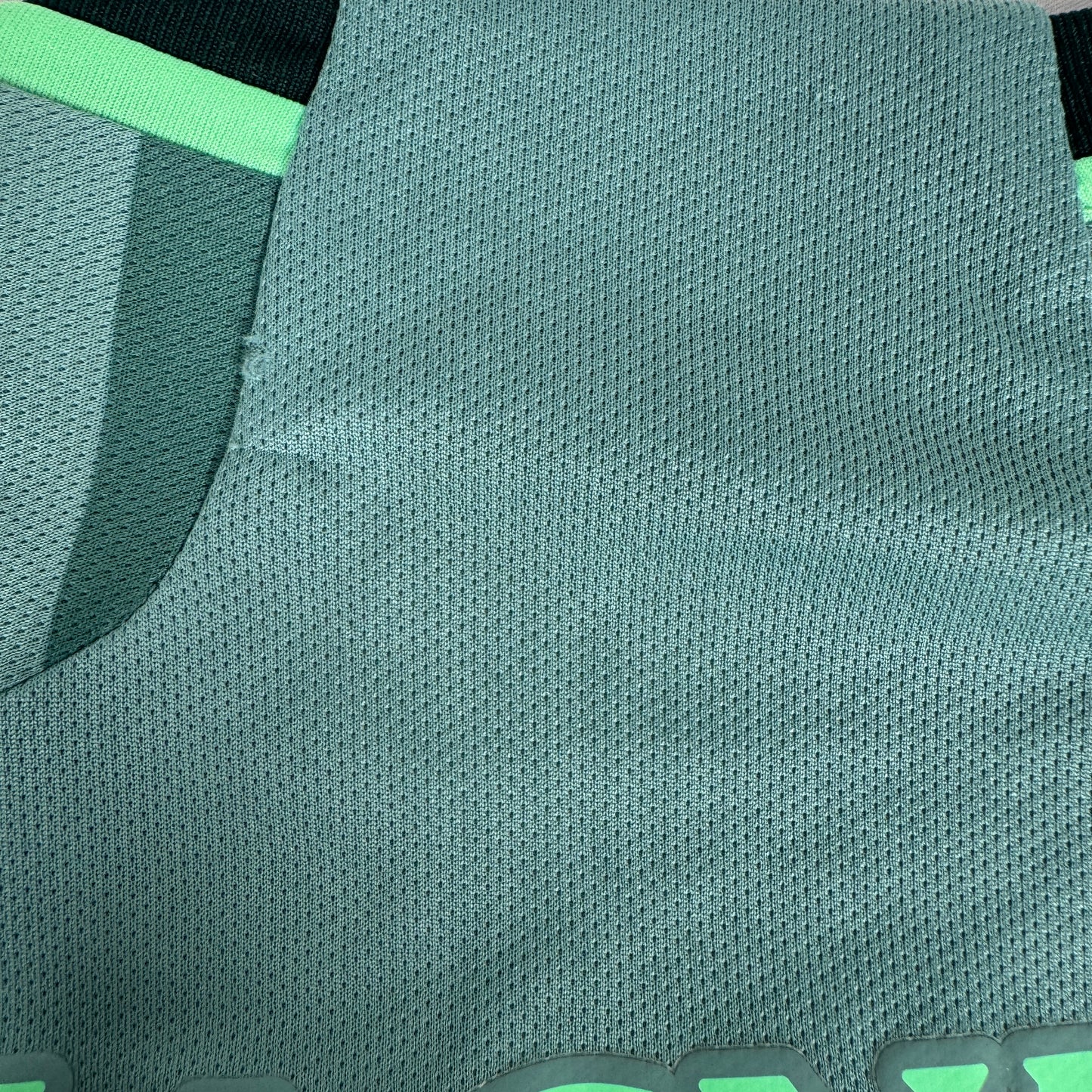 Celtic 2023/2024 Third Football Shirt Small – Football Shirt Kingdom