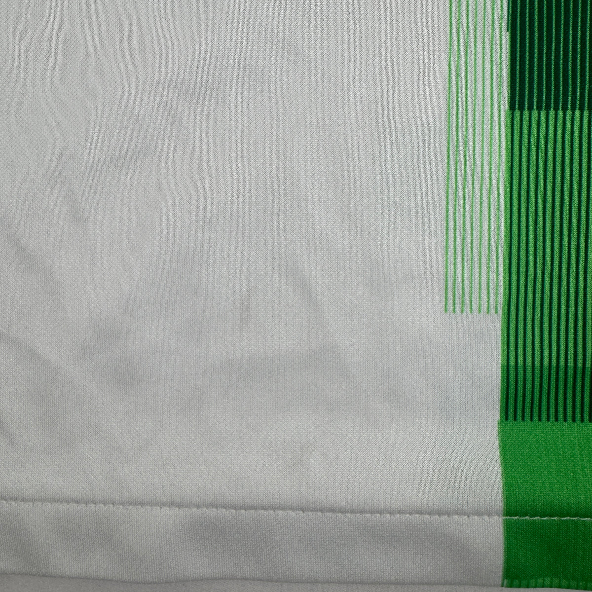 Liverpool 2023/2024 Away Football Shirt Medium