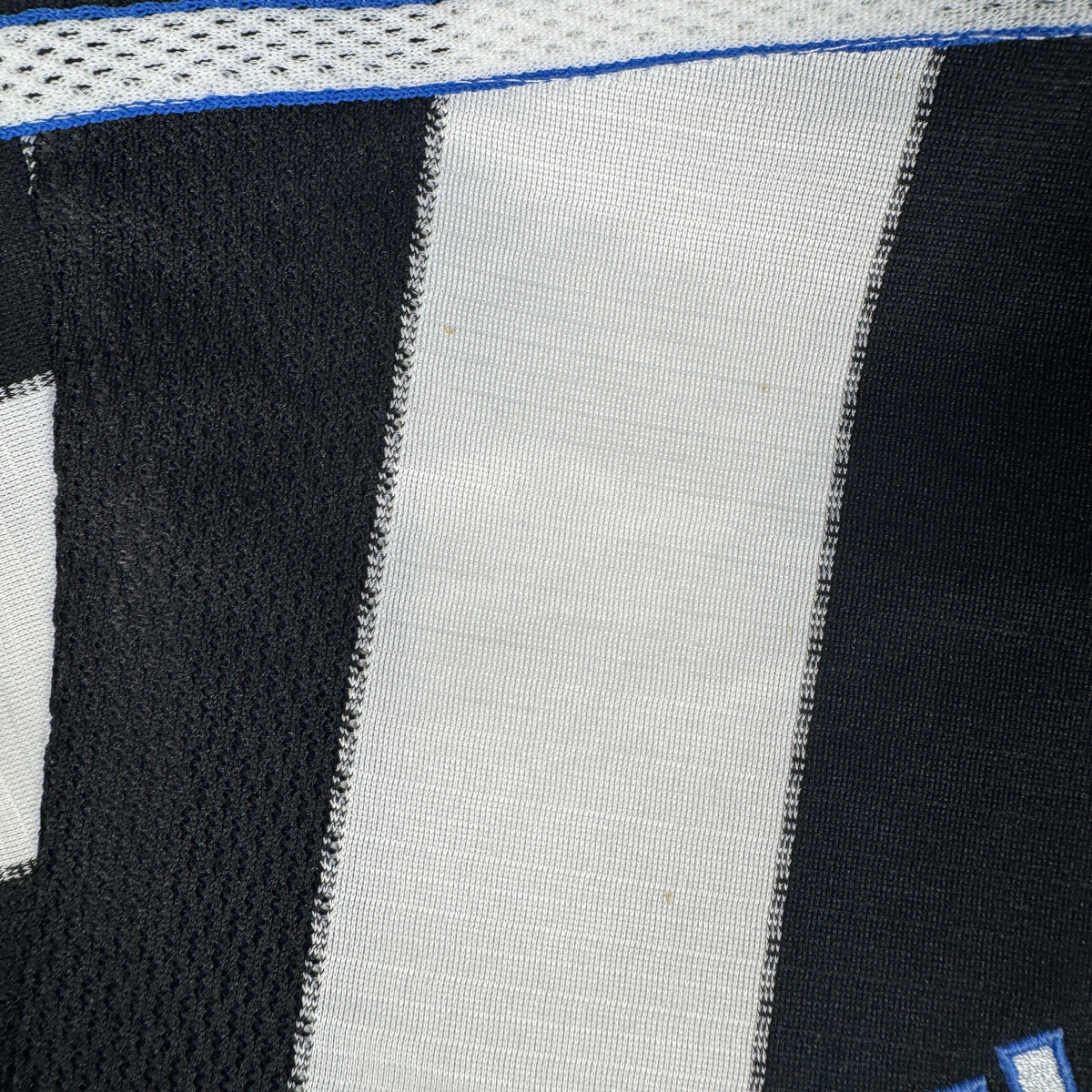 Newcastle United 2000/2001 Home Football Shirt XL