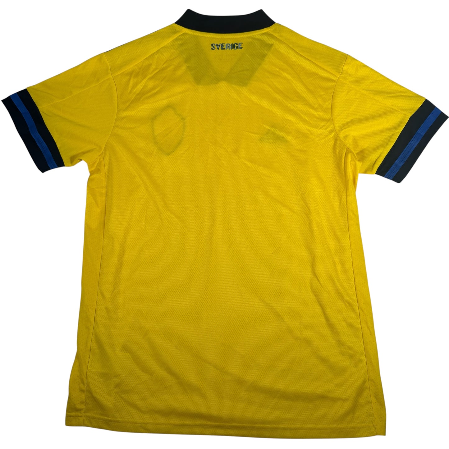 Sweden 2020/2021/2022 Home Football Shirt Large – Football Shirt Kingdom