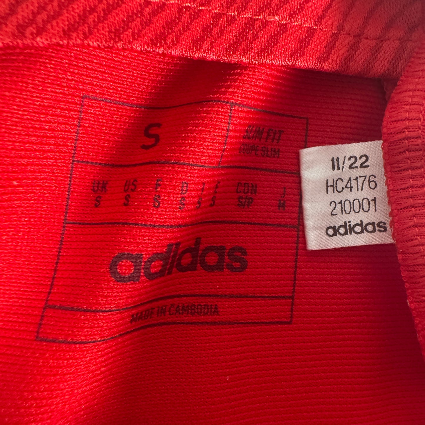 Wales 2022/2023/2024 Home Football Shirt Small – Football Shirt Kingdom