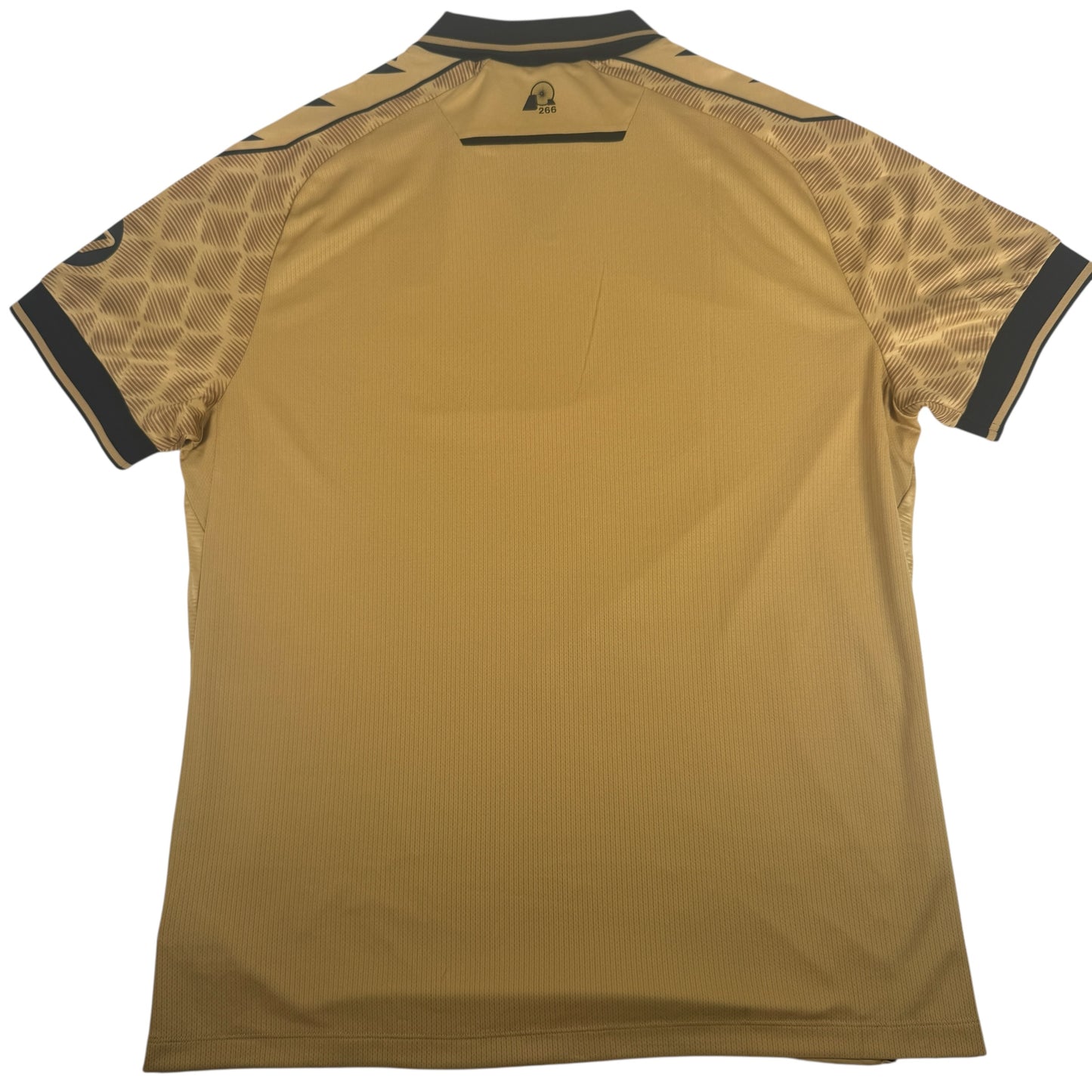 Wrexham 2024/2025 Third Football Shirt XXL 2XL BNWT – Football Shirt Kingdom