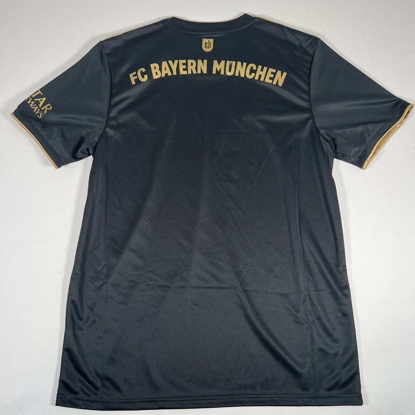 bayern munich 2021 2022 away football shirt large bnwt4