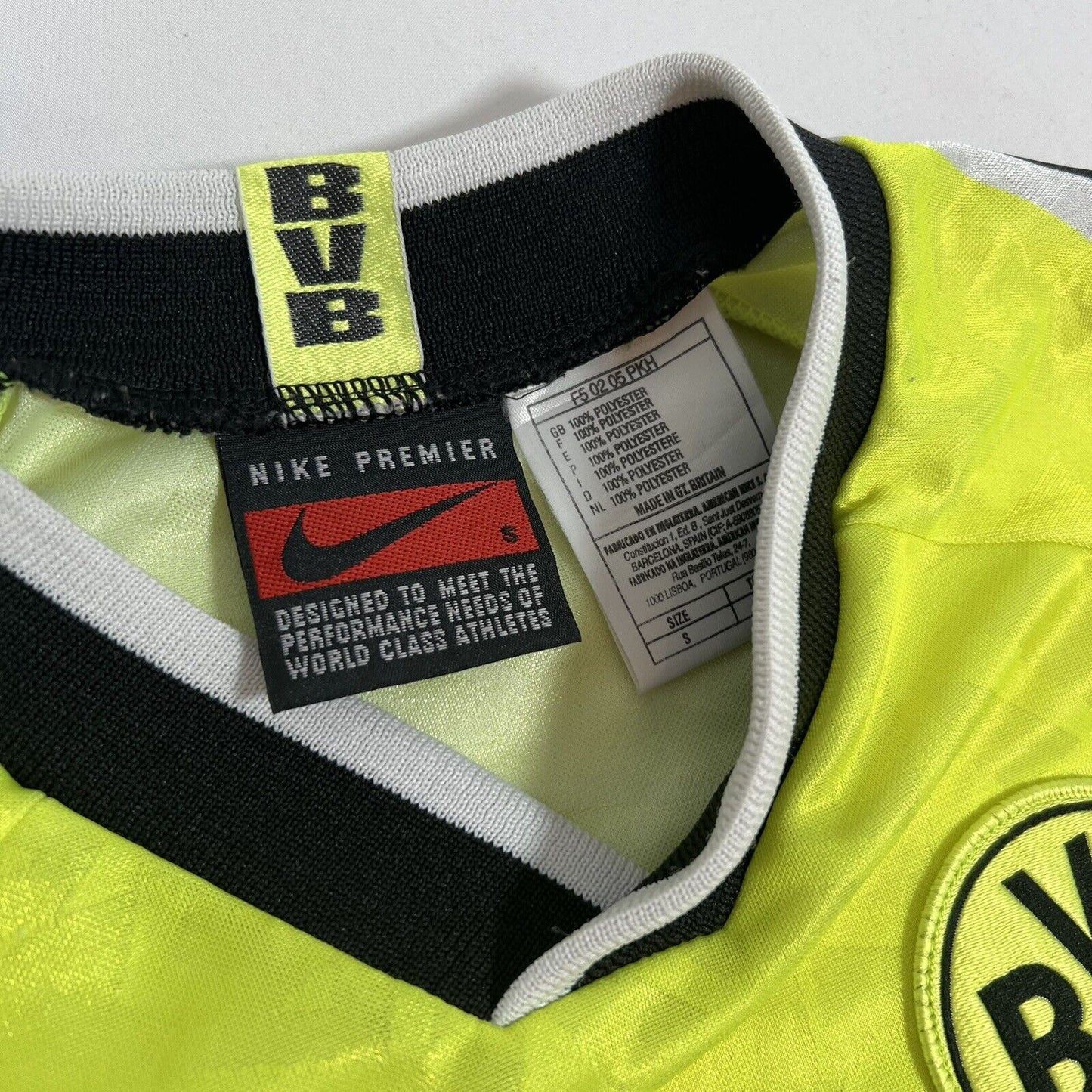 borussia dortmund 1995 1996 home football shirt long sleeves small3
