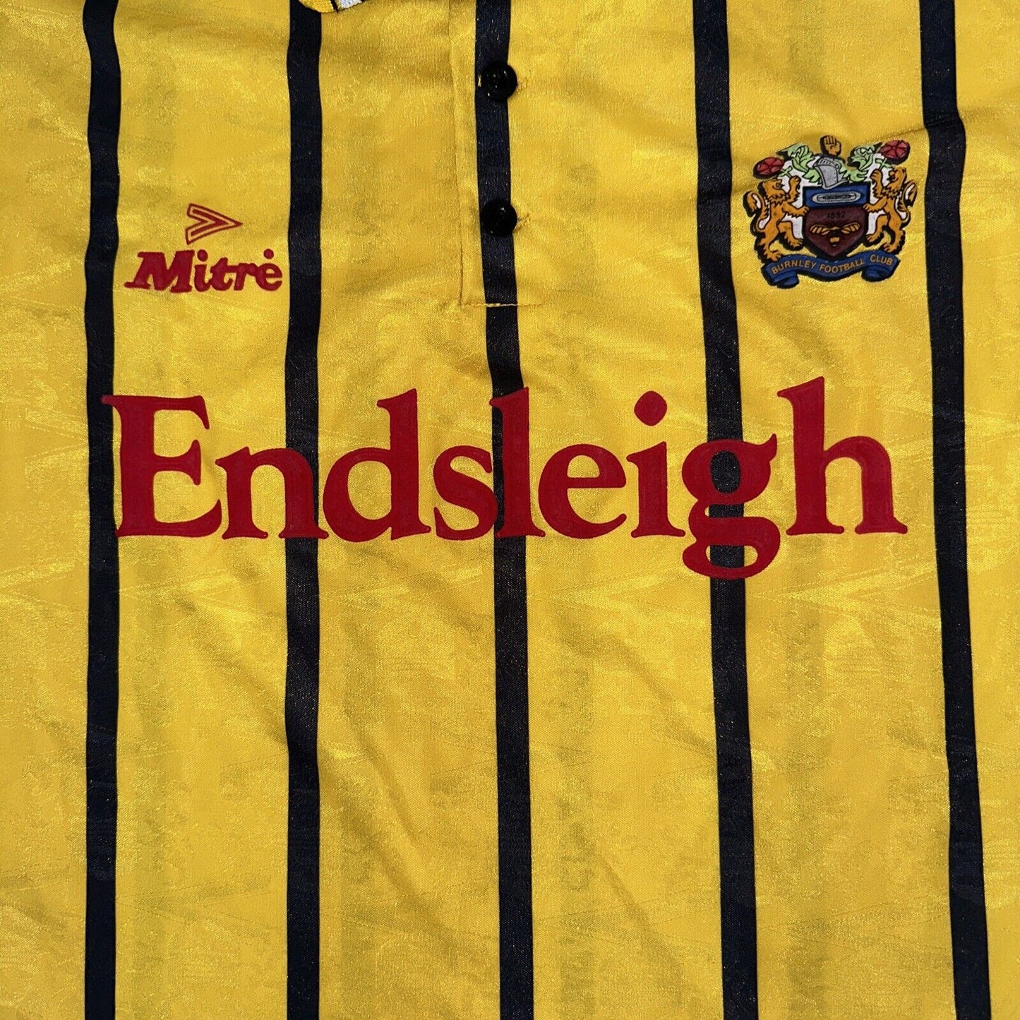 Burnley 1993/1994/1995/1996 Away Third Football Shirt XL - Football Shirt Kingdom