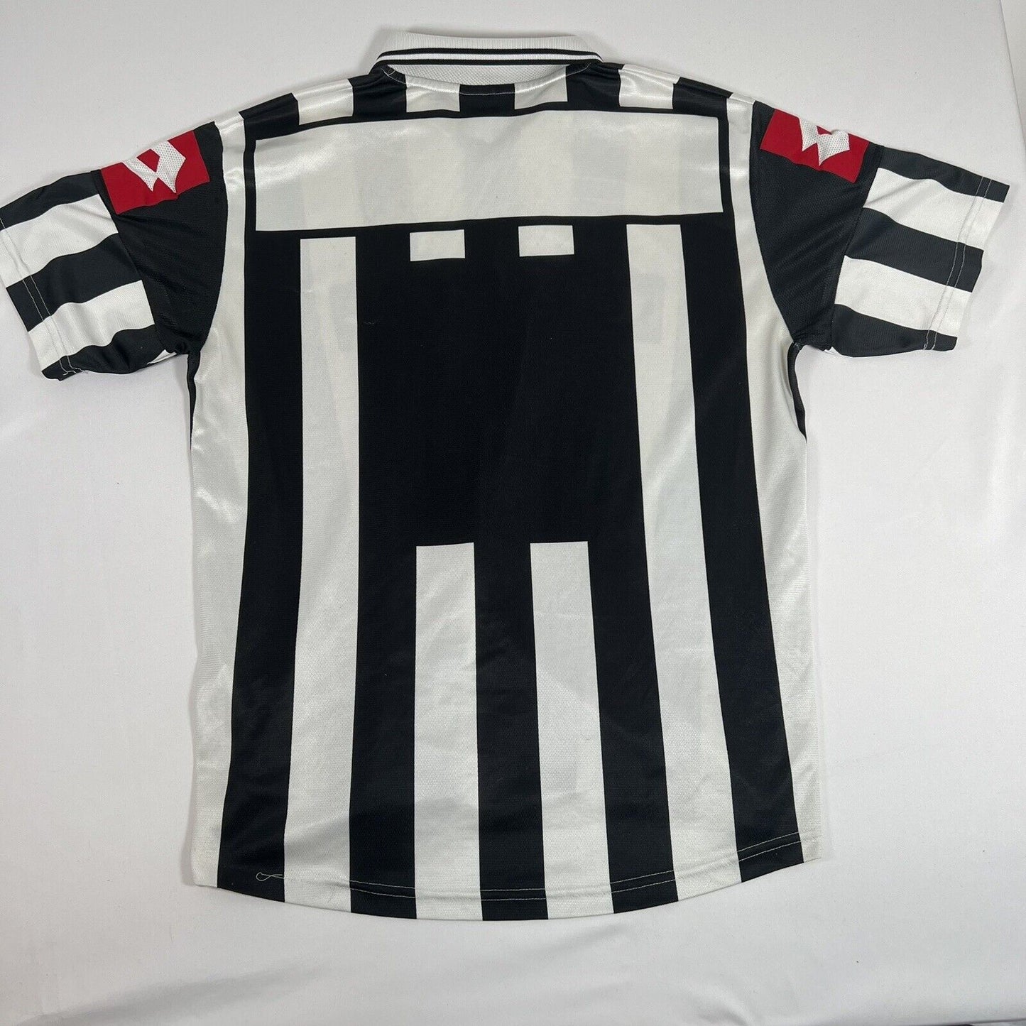 juventus 2001 2002 home football shirt men s large3