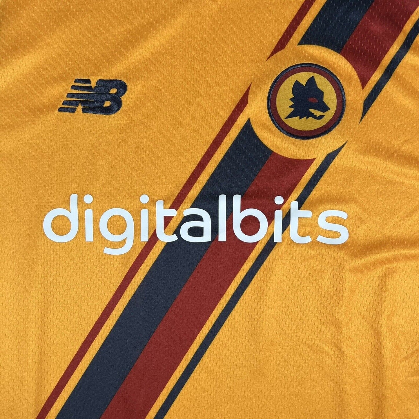 Roma 2021/2022 Third Football Shirt Men’s Large BNWT - Football Shirt Kingdom