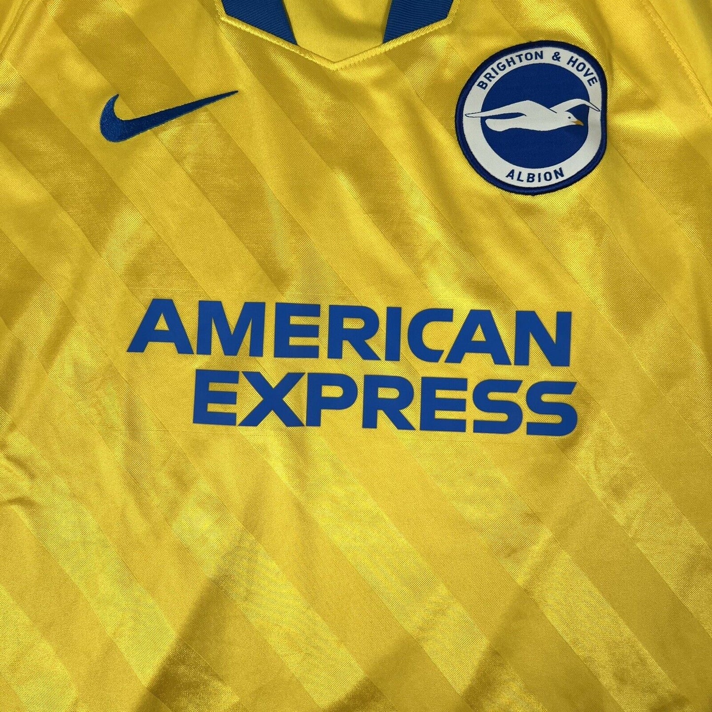Brighton And Hove Albion 2020/2021 Away Football Shirt Medium - Football Shirt Kingdom