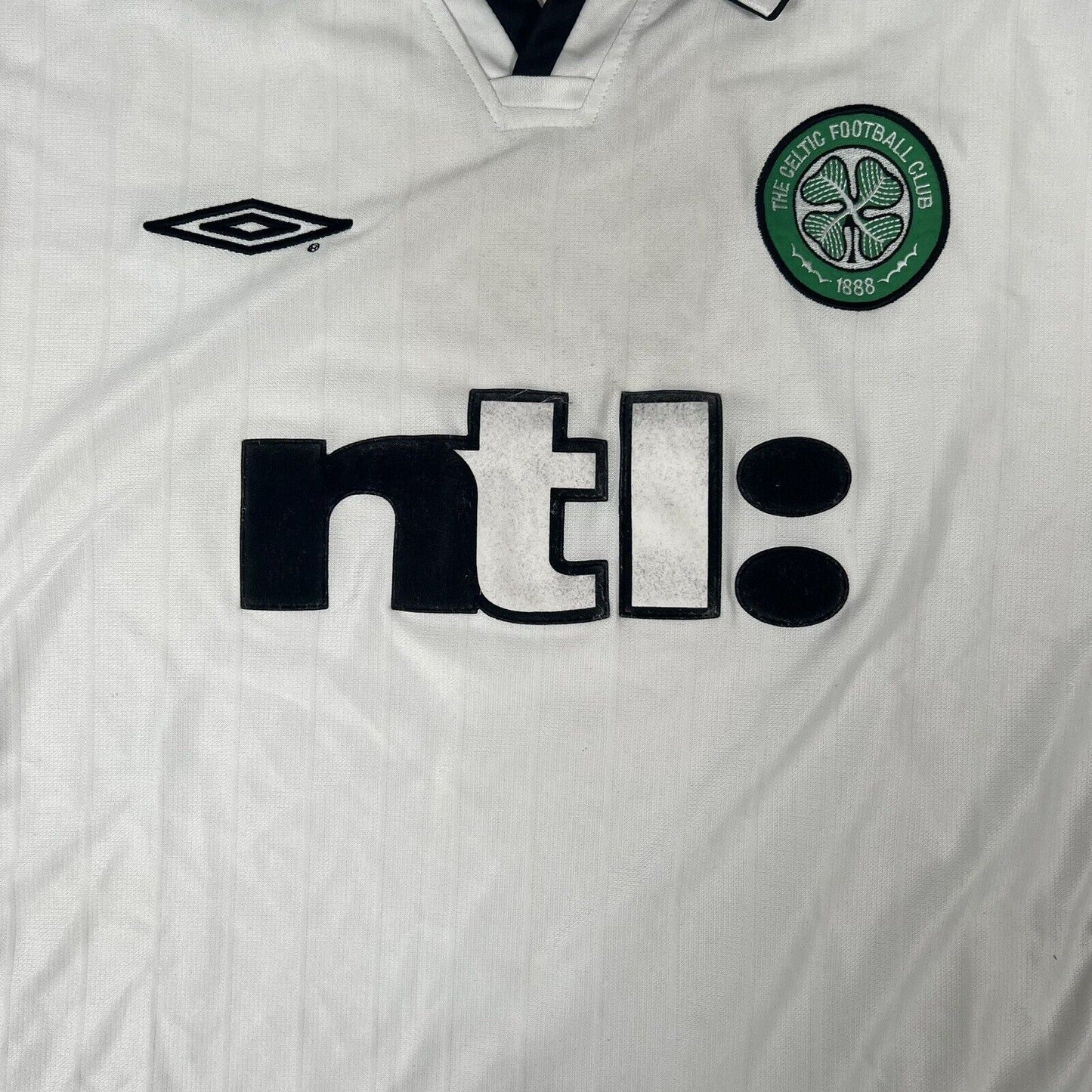 Celtic 2001/2002 Away Football Shirt Large - Football Shirt Kingdom