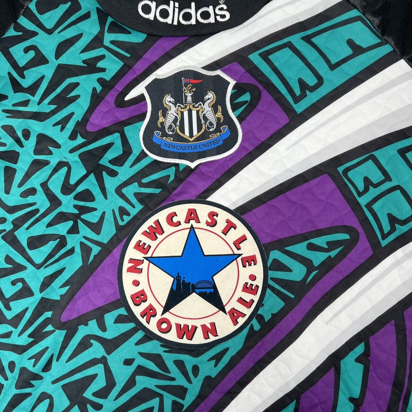 Newcastle 1995/1996 Goalkeeper Football Shirt XL - Football Shirt Kingdom