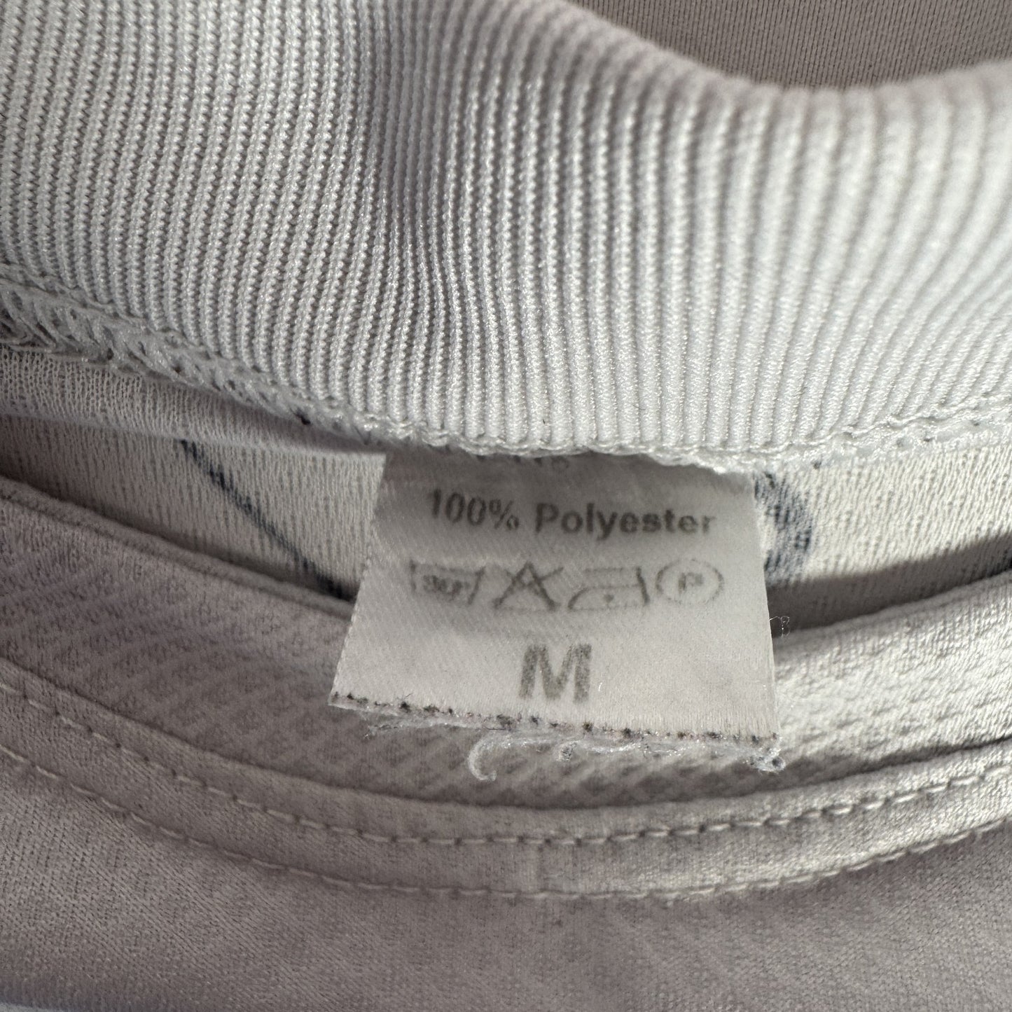 OH Leuven 2018/2019 Home Football Shirt  Medium