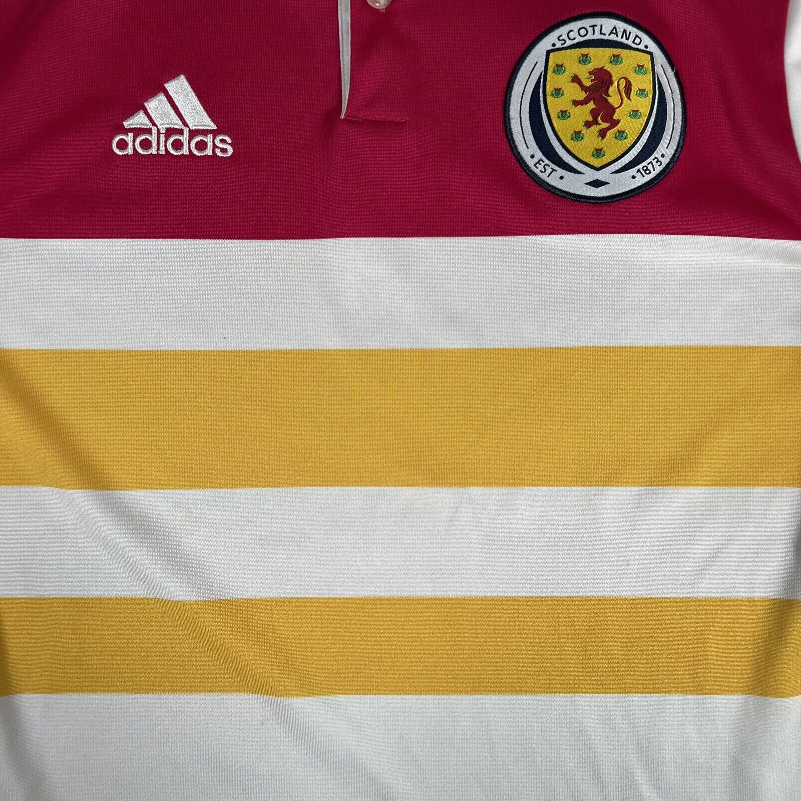 Scotland 2014/2015/2016 Away Football Shirt Men’s Small - Football Shirt Kingdom