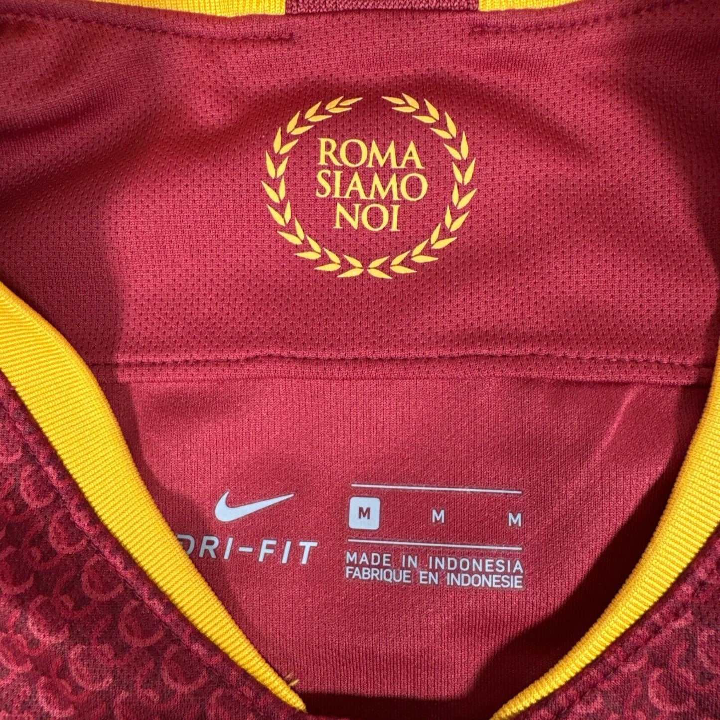 Roma 2018/2019 Home Football Shirt   Medium