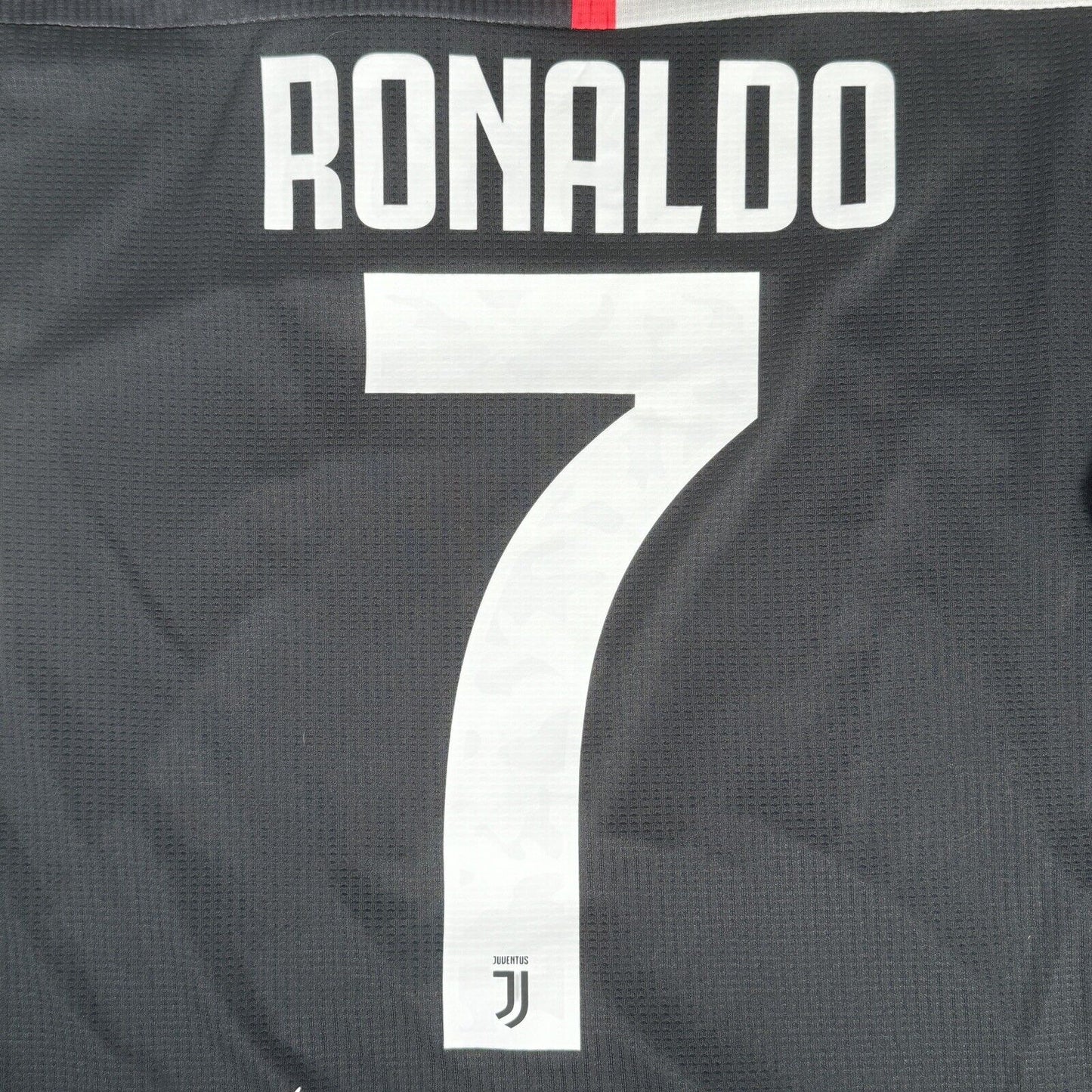 RONALDO 7 Juventus 2019/2020 Home Football Shirt Player Issue 9 BNWT - Football Shirt Kingdom