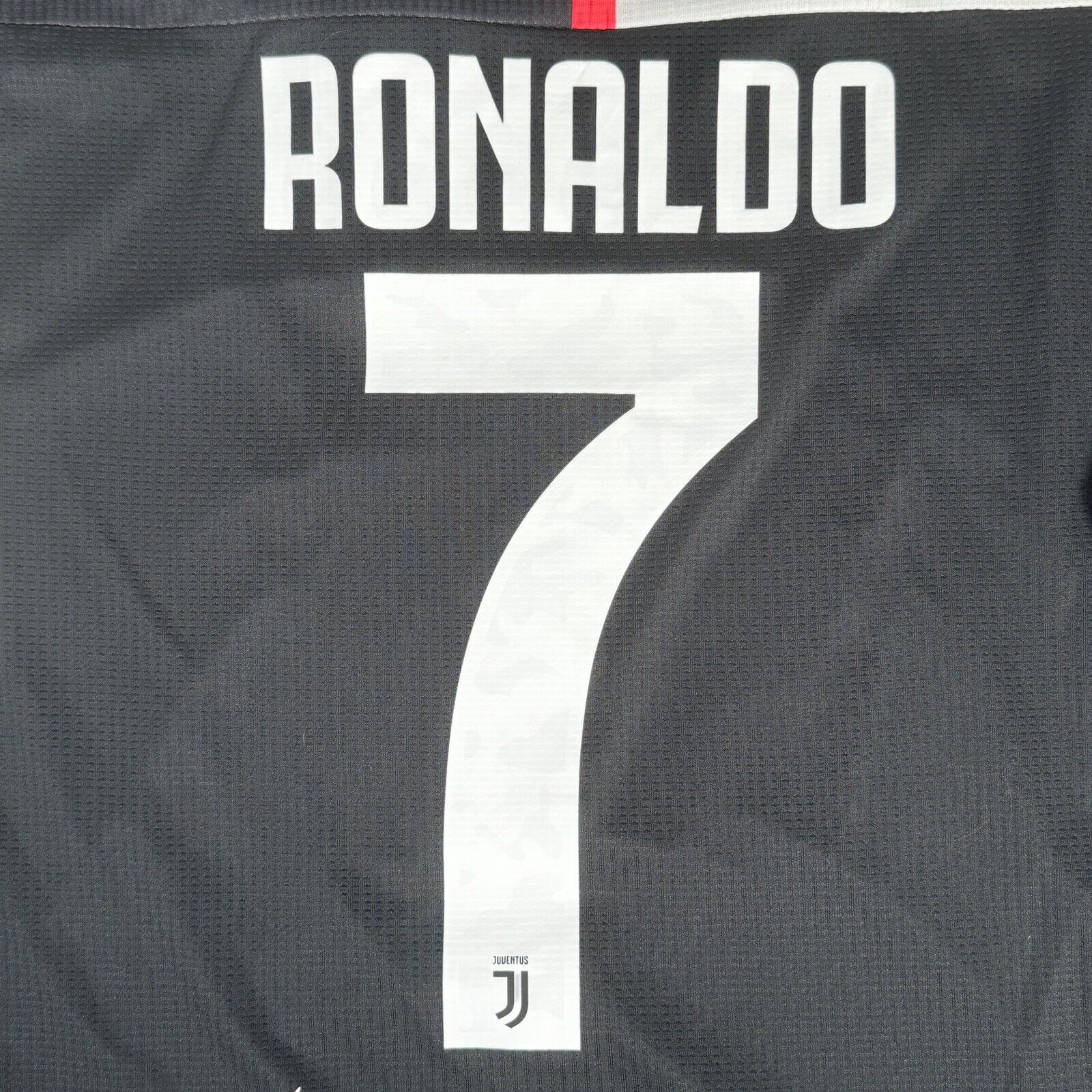 RONALDO 7 Juventus 2019/2020 Home Football Shirt Player Issue 9 BNWT - Football Shirt Kingdom