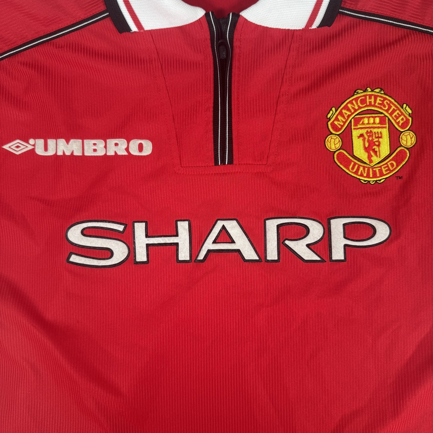 Manchester United 1998/1999/2000 Home Football Shirt  Medium