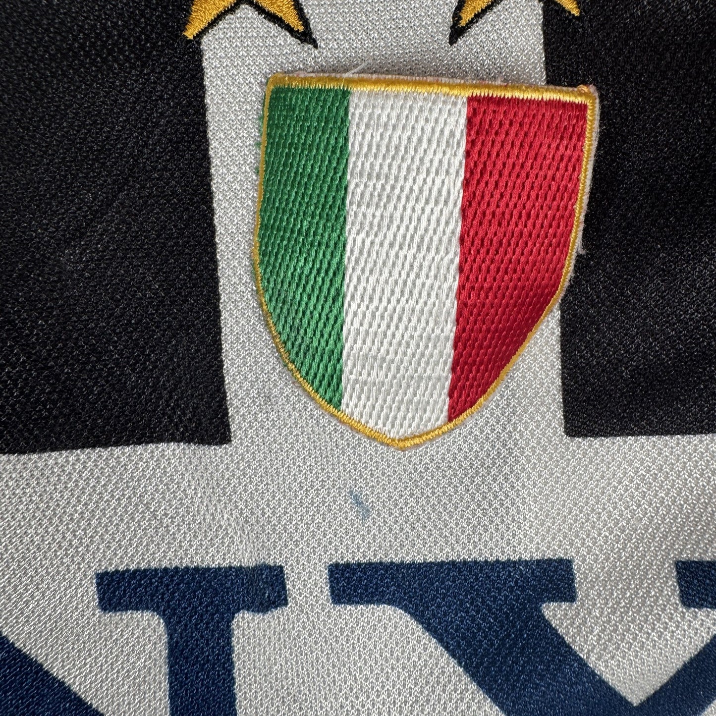 Juventus 1995/1996 Home Football Shirt  Medium