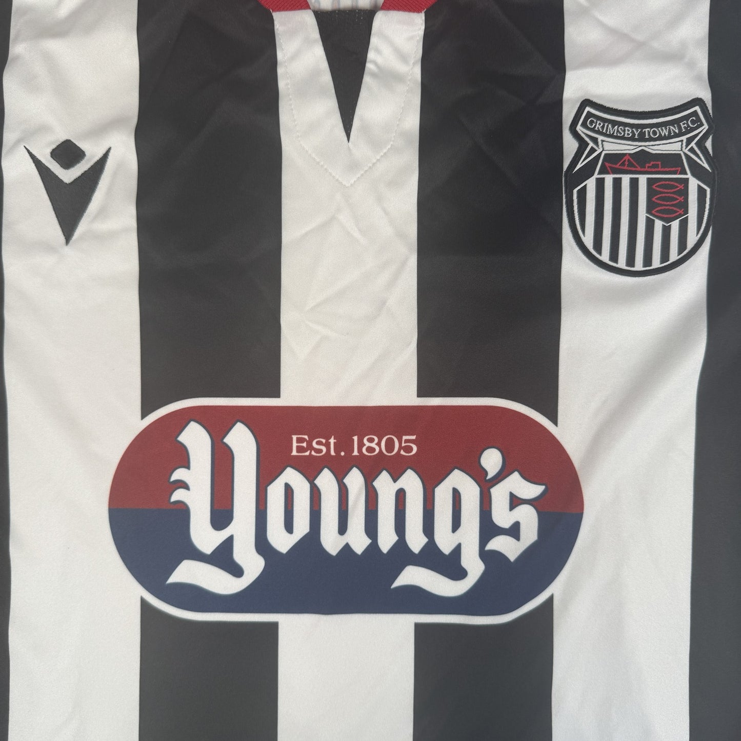 Grimsby Town 2021/2022 Home Football Shirt  Medium