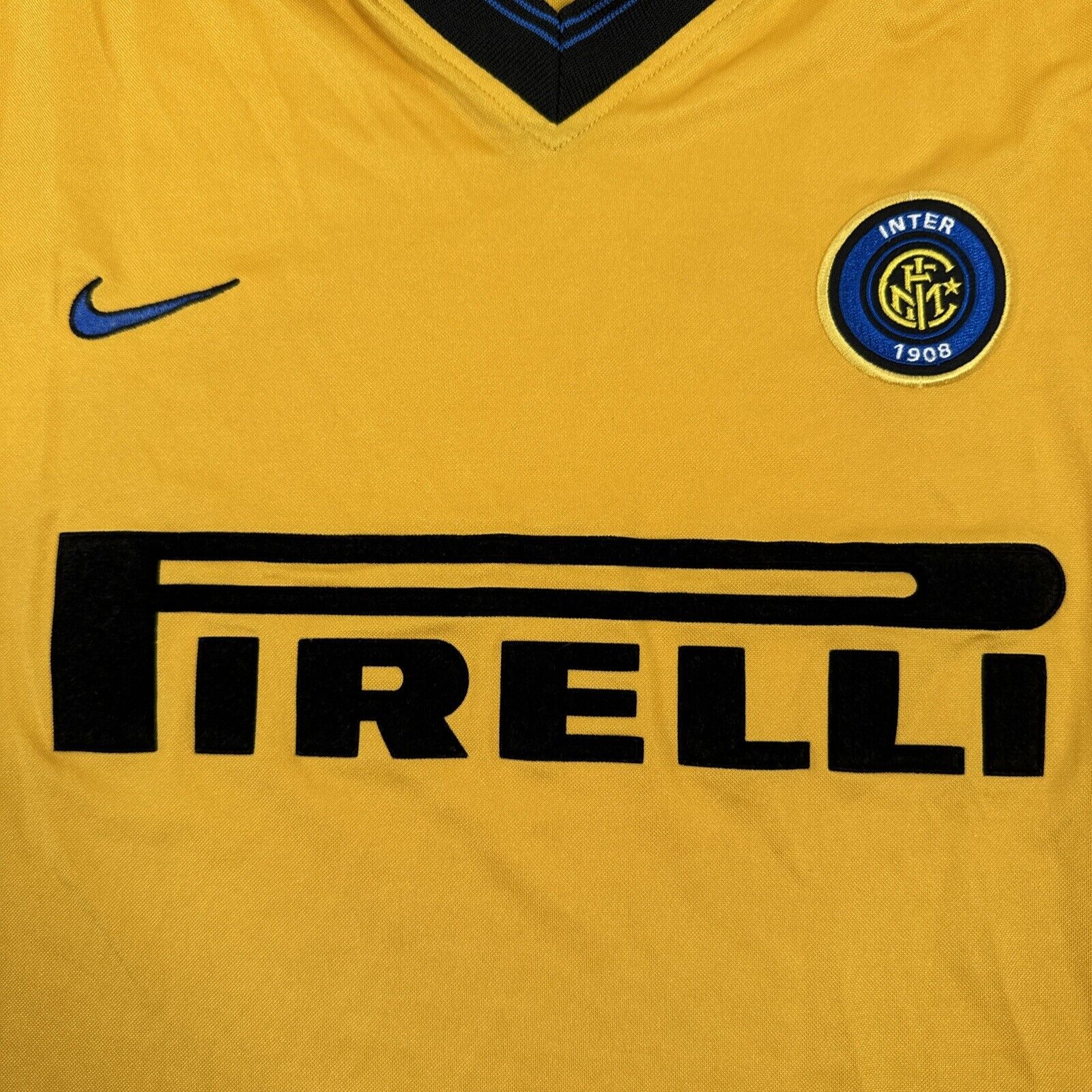 Inter Milan 1999/2000 Third Football Shirt  XL - Football Shirt Kingdom