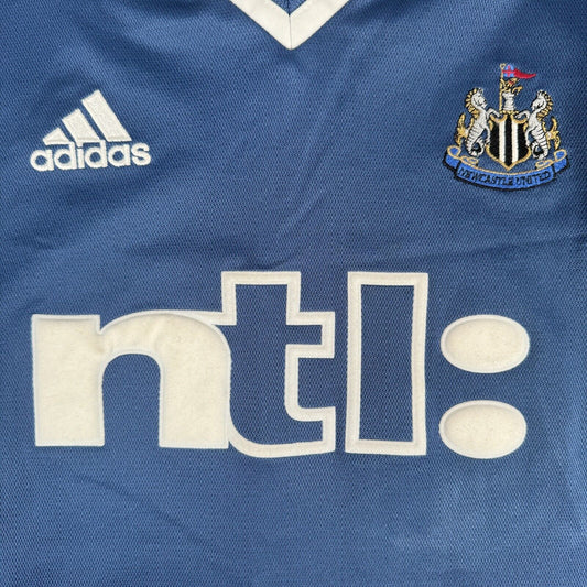 Newcastle United 2001/2002 Away Football Shirt  Large - Football Shirt Kingdom