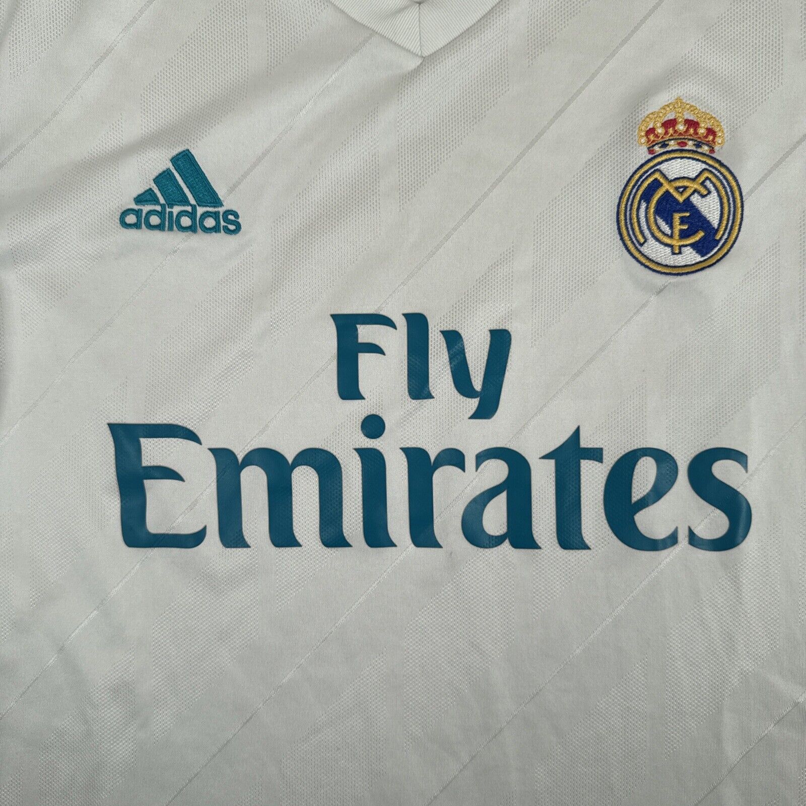 real madrid 2017 2018 home football shirt medium1