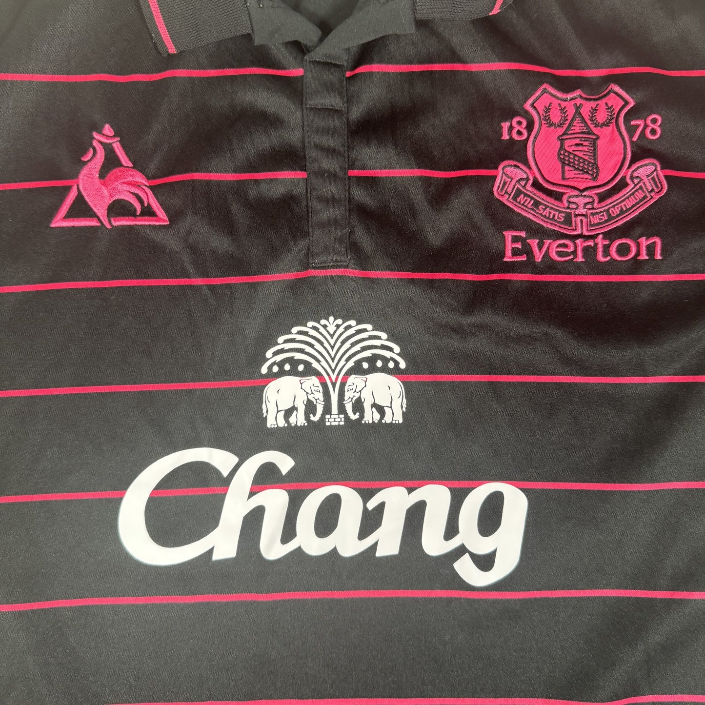 Everton 2009/2010 Away Football Shirt  Large