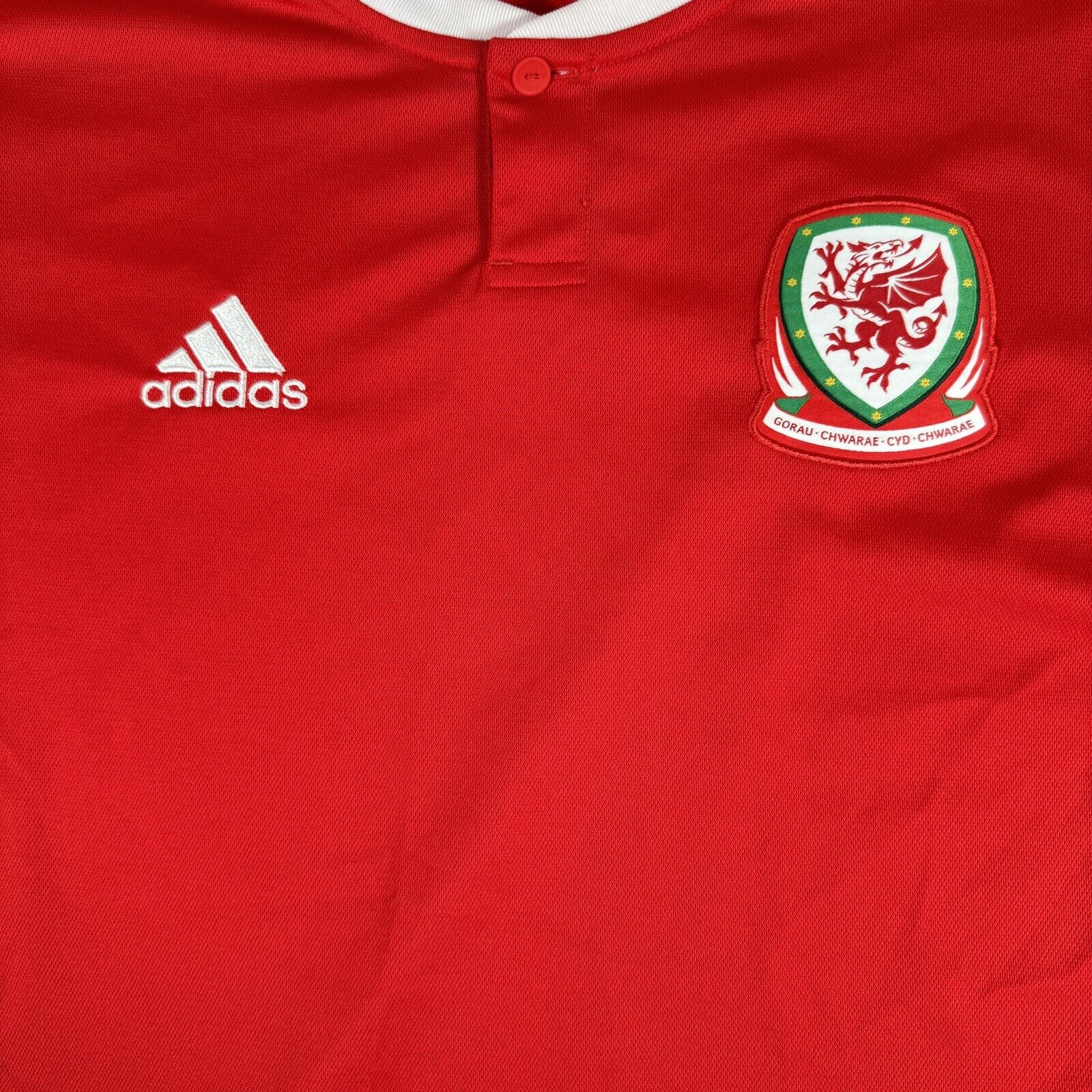 Wales 2018/2019/2020 Home Football Shirt  Men’s Large - Football Shirt Kingdom