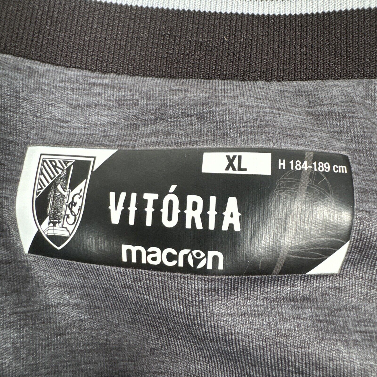 vitoria guimaraes 2018 2019 away football shirt men s xl4