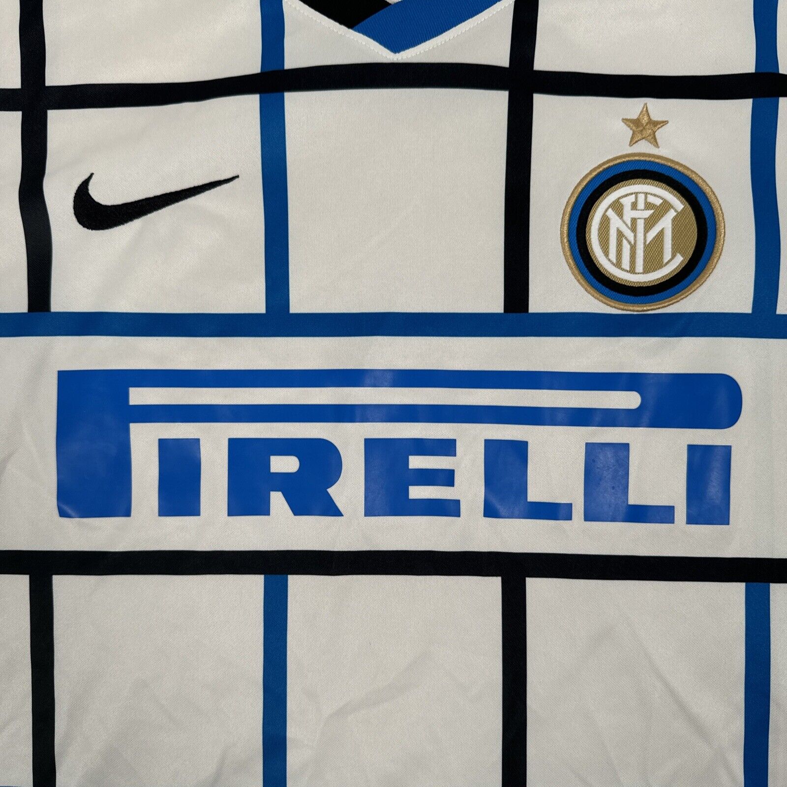 Inter Milan 2020/2021 Away Football Shirt Men’s Large - Football Shirt Kingdom