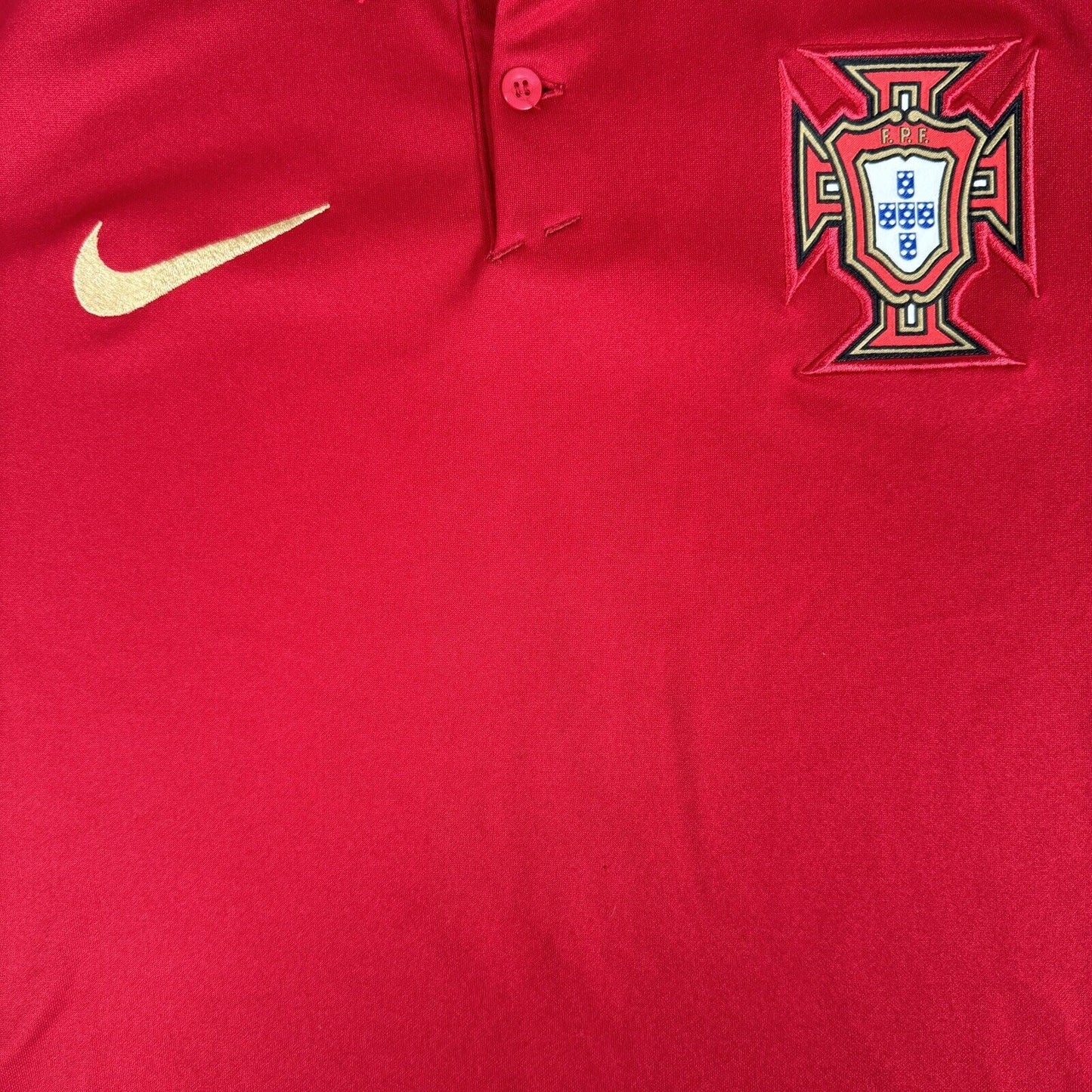 Portugal Euro 2020/2021/2022 Home Football Shirt  Medium - Football Shirt Kingdom