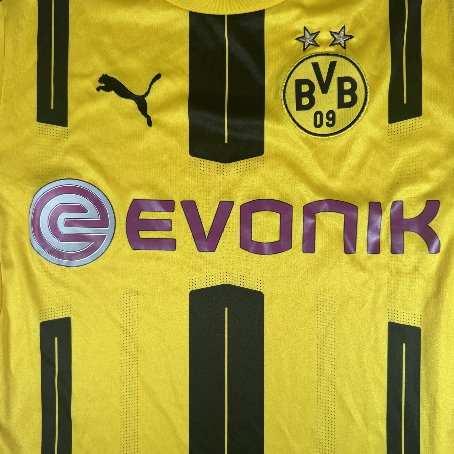 Borussia Dortmund 2016/2017 Home Football Shirt  Medium