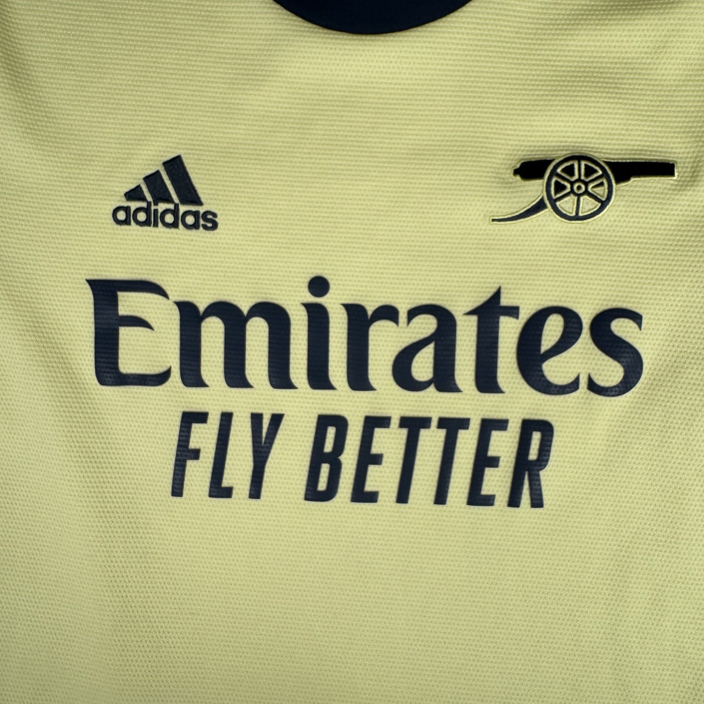 Arsenal 2021/2022 Away Football Shirt  Large