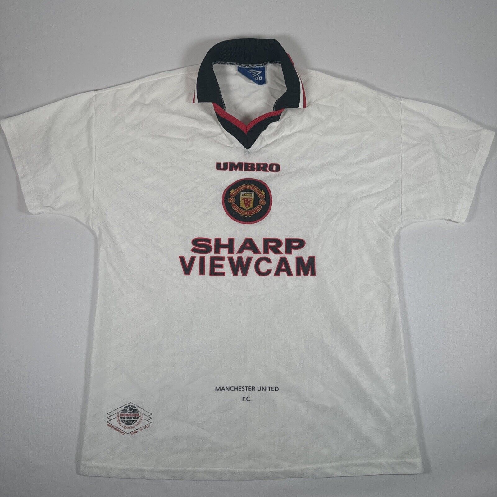 manchester united 1996 1997 away football shirt medium2