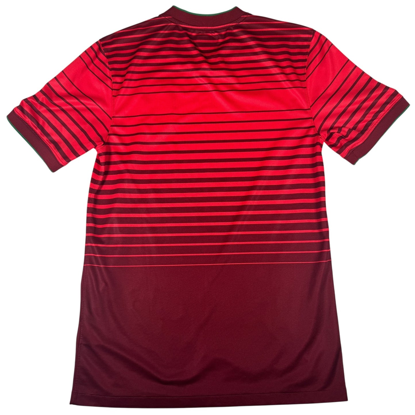 Portugal 2014/2015/2016 Home Football Shirt  Small
