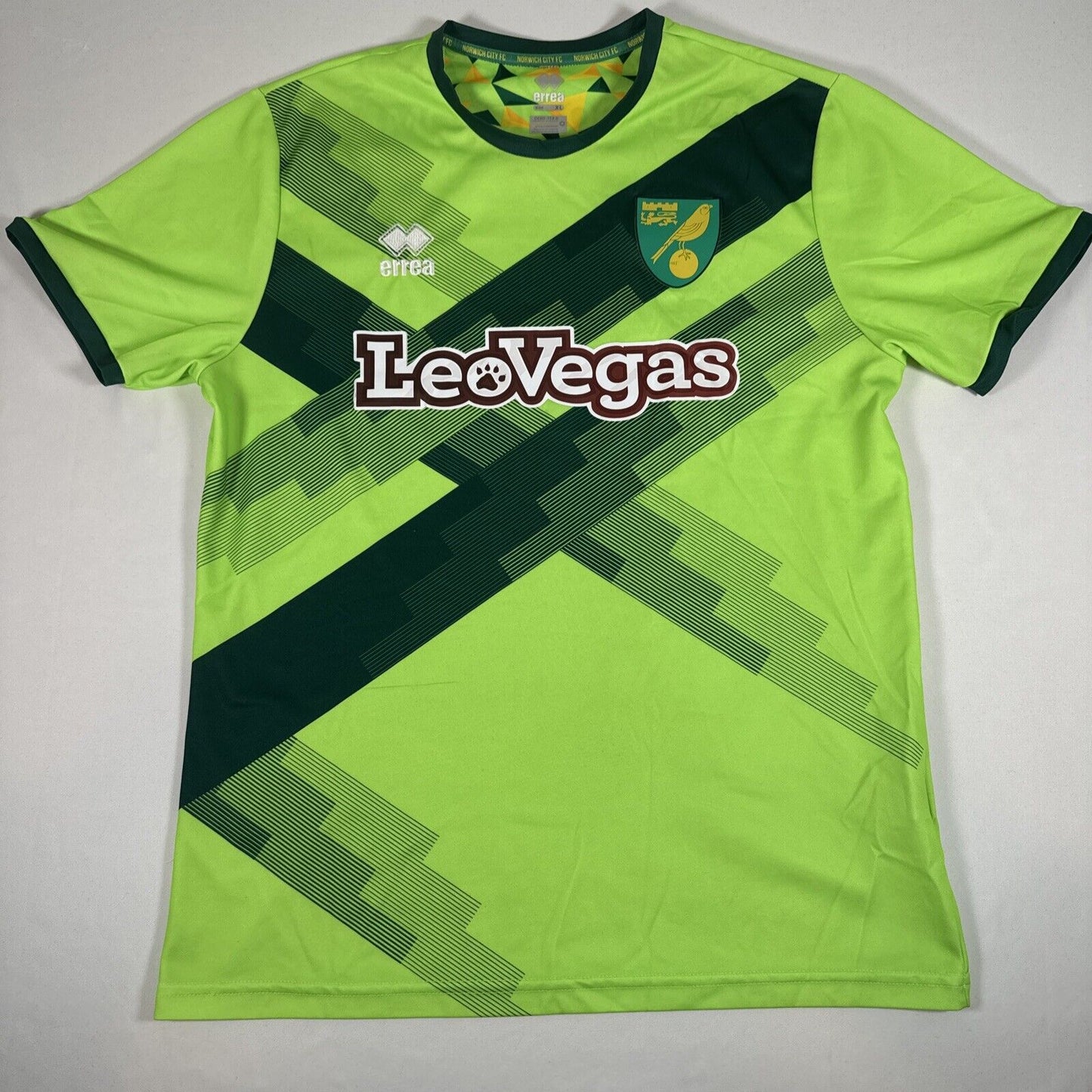 Norwich City 2018/2019 Third Football Shirt Men’s XL