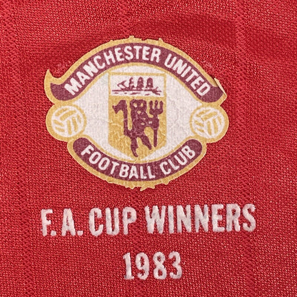 Manchester United 1983/1984 FA Cup Winners Home Football Shirt Medium