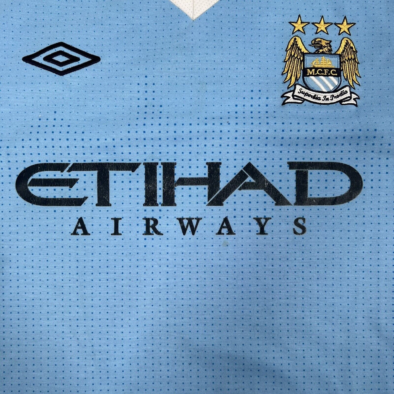 Manchester City 2011/2012 Home Football Shirt  Medium / 40 - Football Shirt Kingdom