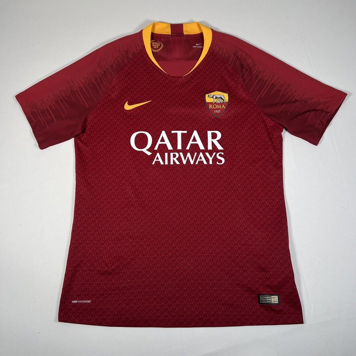 zaniolo 22 as roma 2018 2019 home football shirt player spec medium 14
