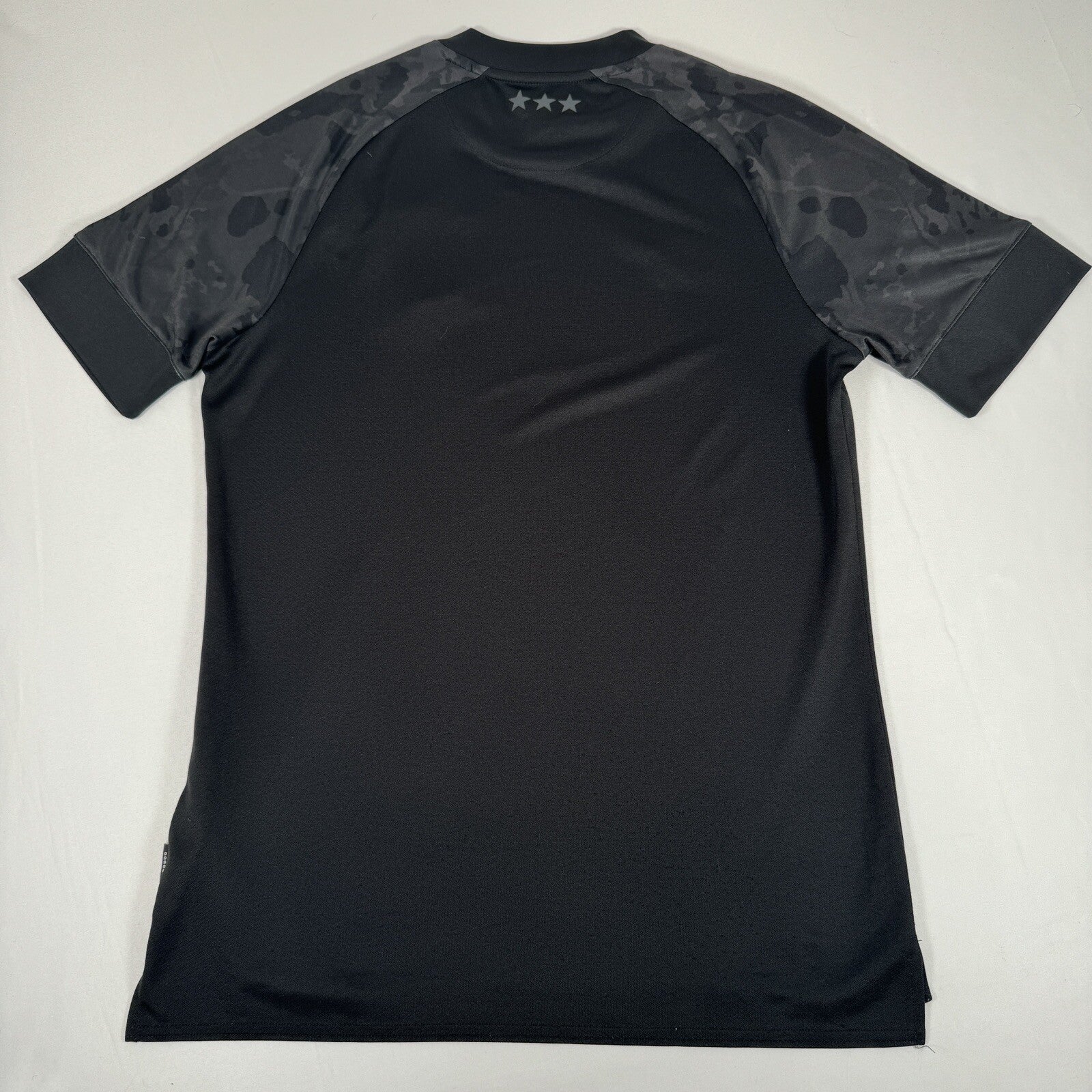 ipswich 2022 2023 third football shirt men s medium3