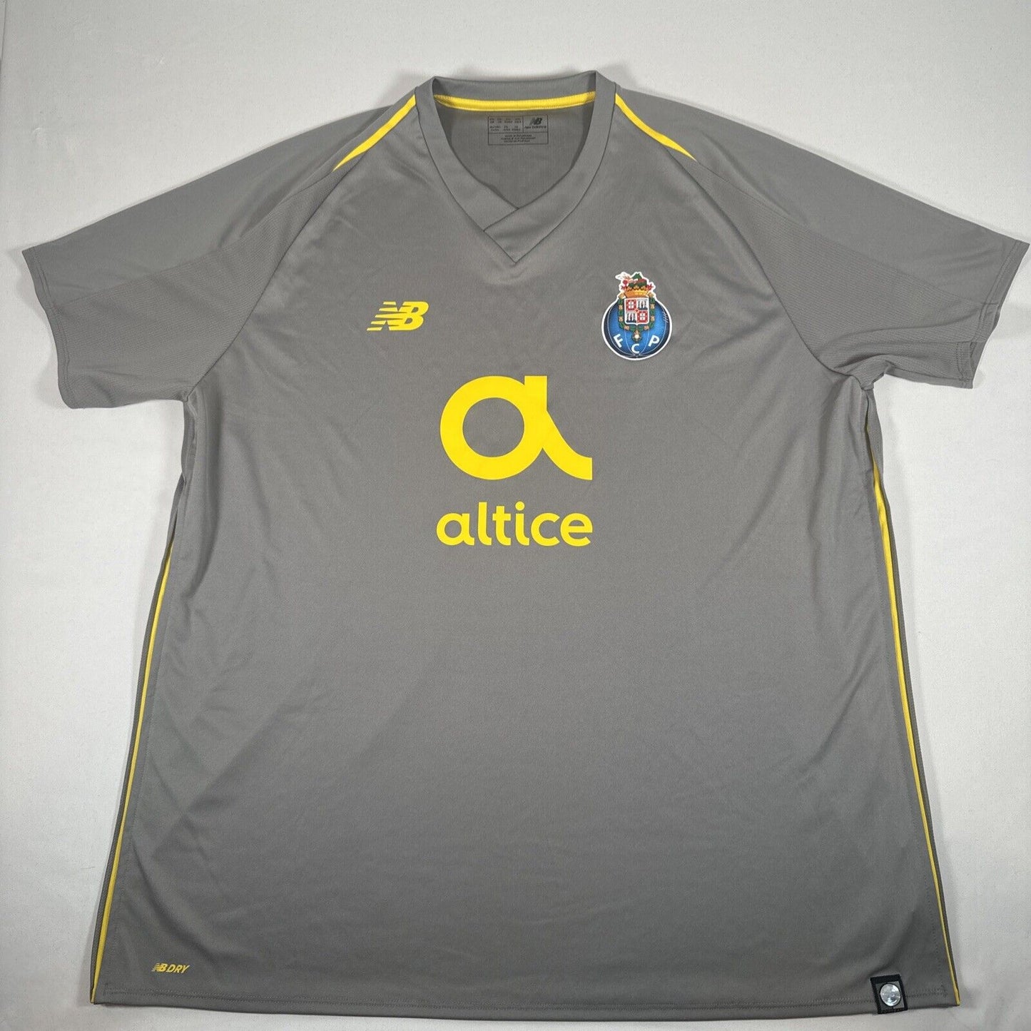 Porto 2018/2019 Away Football Shirt  Men’s 2XL XXL