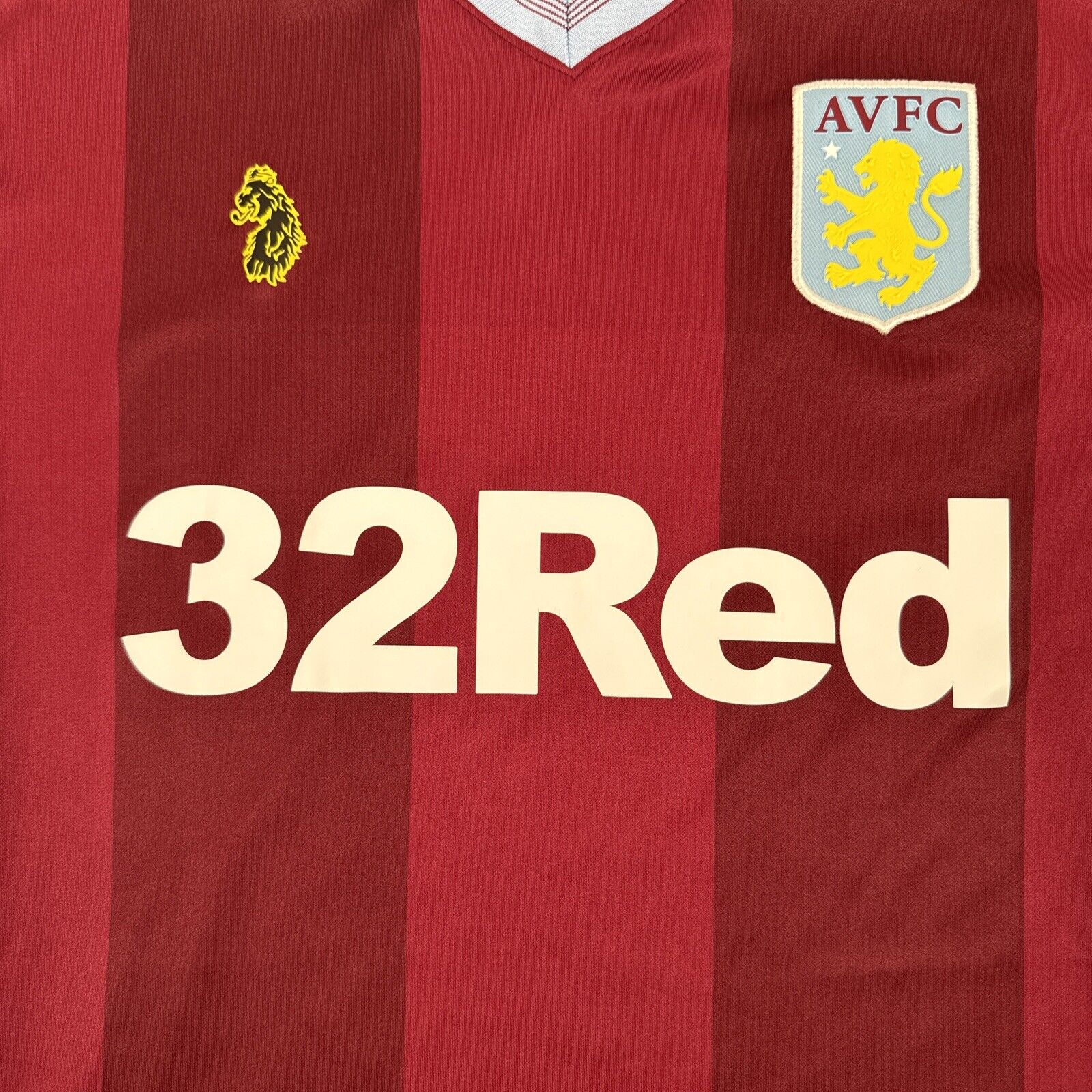 Aston Villa 2018/2019 Luke Home Football Shirt  Large - Football Shirt Kingdom
