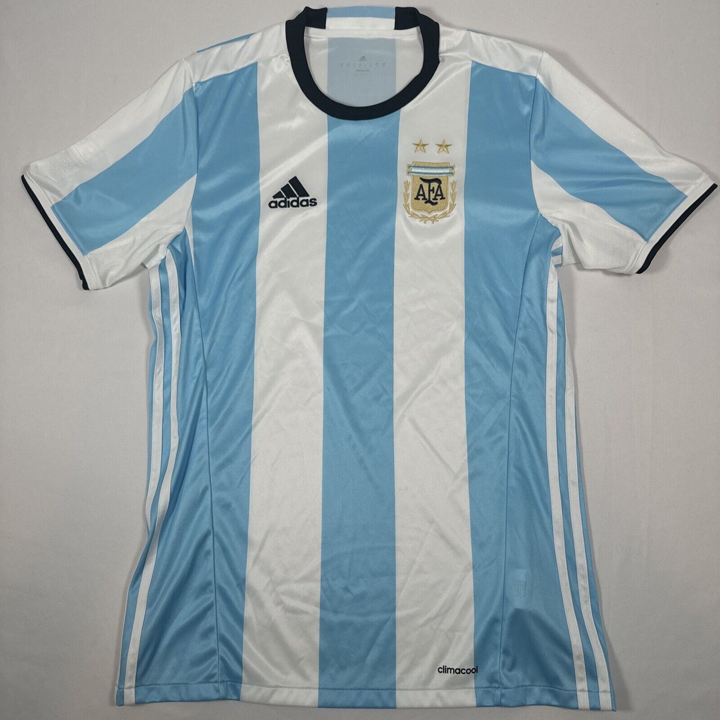 Argentina 2016/2017/2018 Home Football Shirt   Medium