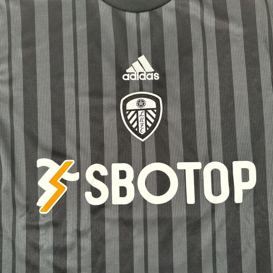Leeds United 2022/2023 Third Football Shirt  Men’s Medium - Football Shirt Kingdom