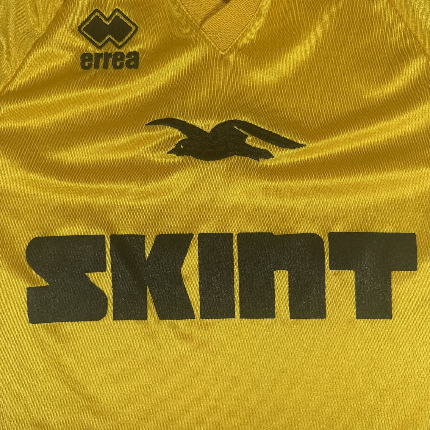 Brighton & Hove Albion 2003/2004/2005 Away Football Shirt Small