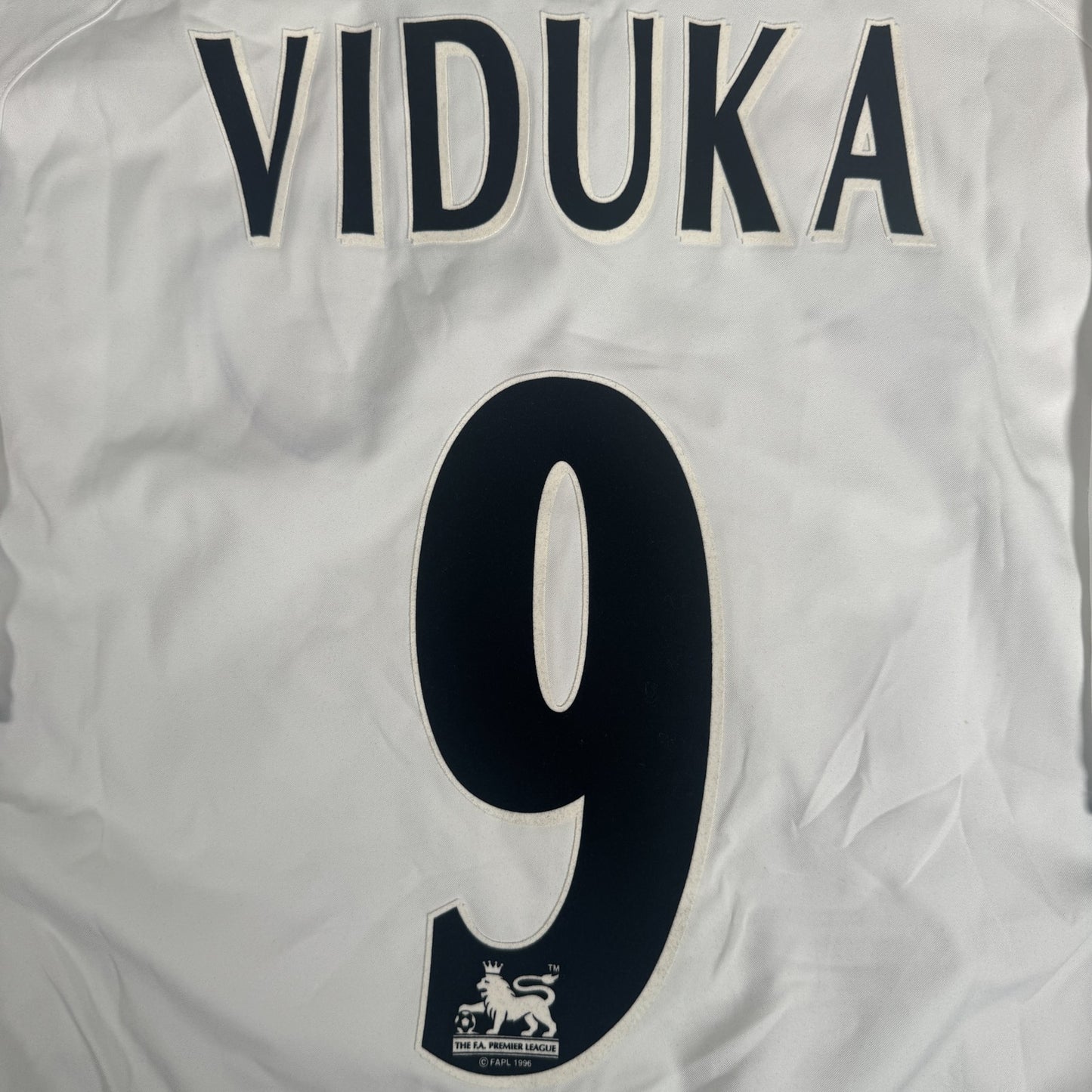 VIDUKA 9 Leeds United 2002/2003 Home Football Shirt  Large
