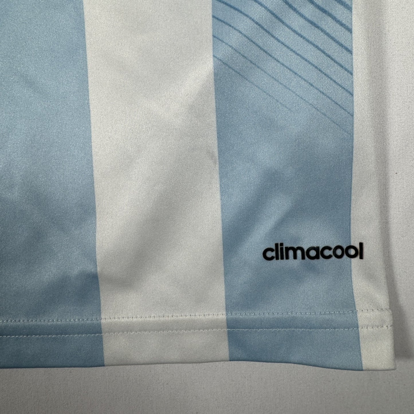 Argentina 2013/2014/2015 Home Football Shirt Medium