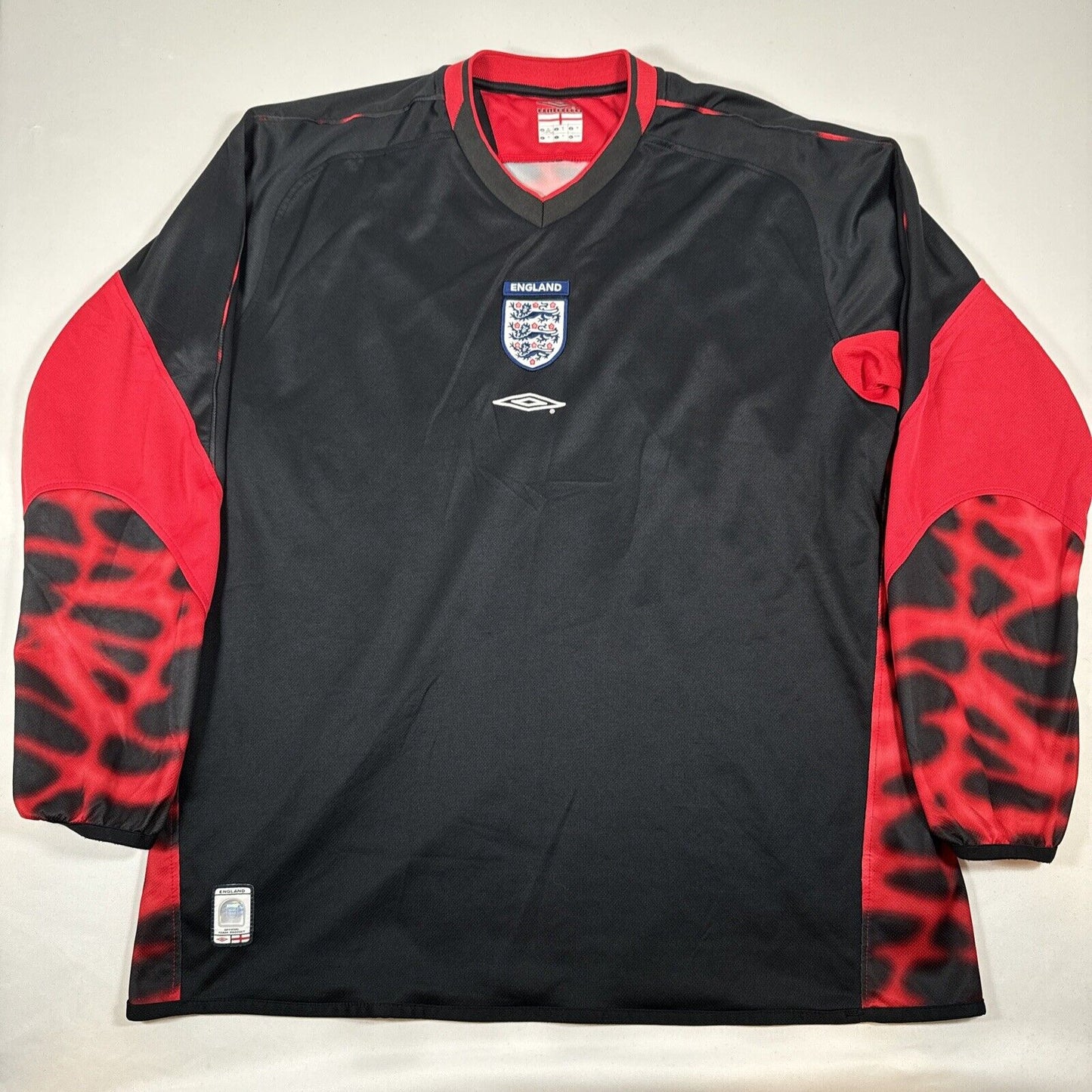 England 2004/2005/2006 Goalkeeper Football Shirt   XL