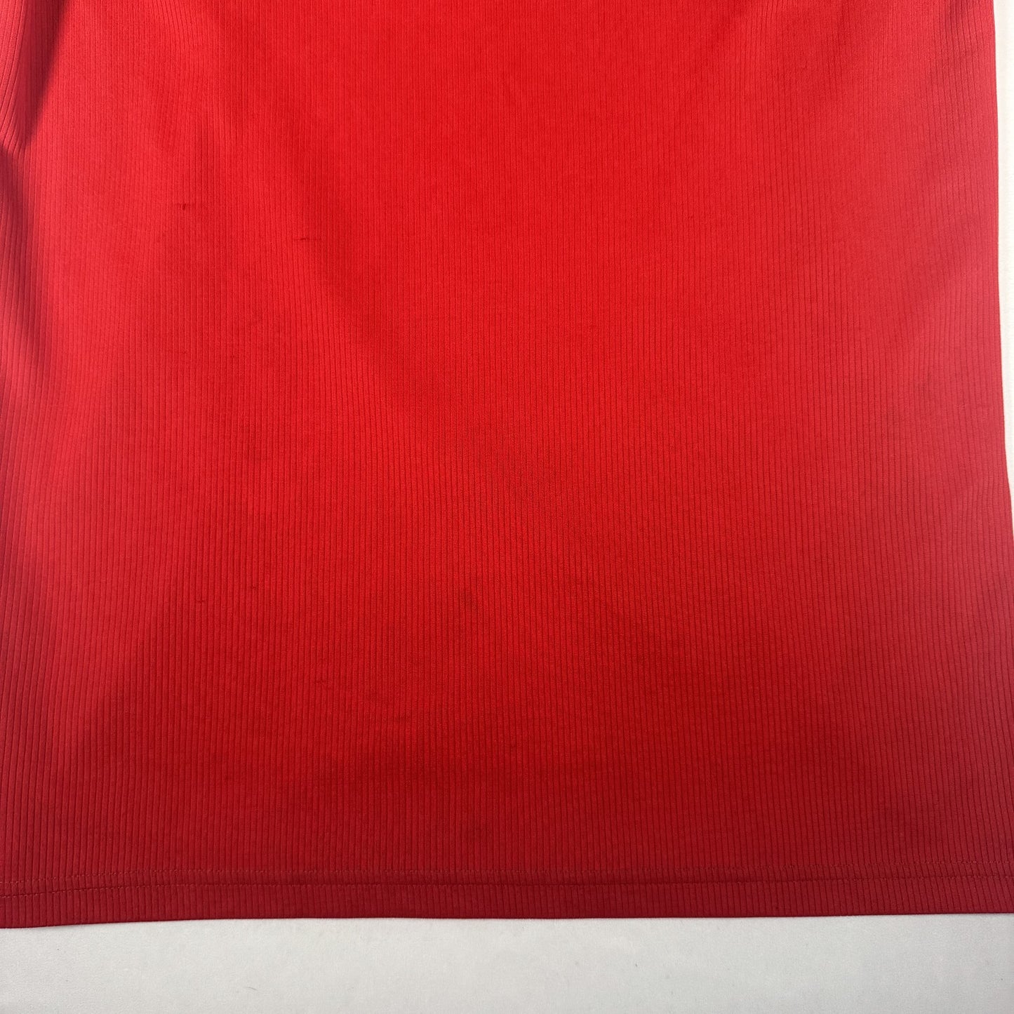 Wales 2020/2021/2022 Home Football Shirt  Small